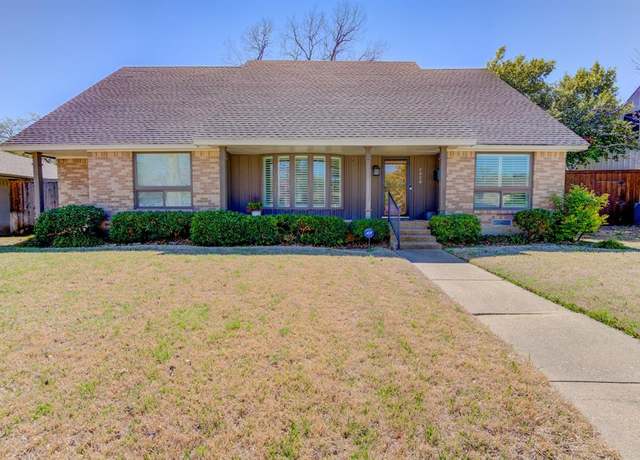 Property at 7428 Dalewood Ln, Dallas, TX 75214, 4 beds, 3 baths