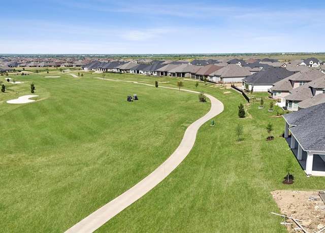 Property at 10905 Drinkwater Dr, Denton, TX 76207, 3 beds, 3.5 baths
