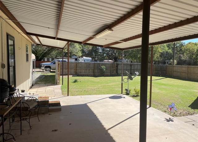 Property at 7 Port Royal Rd, Comanche, TX 76442, 1 bed, 1 bath