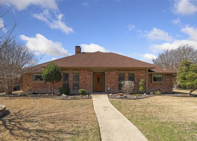 Property at 1605 Emory Cir, Plano, TX 75093, 3 beds, 2.5 baths