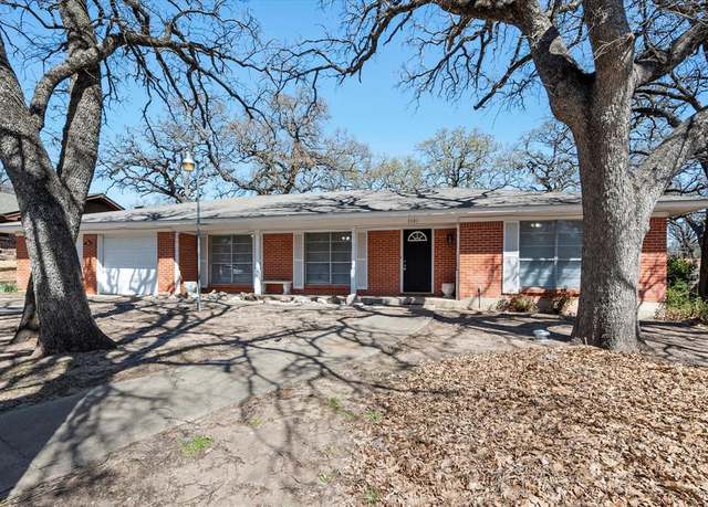 Property at 3501 Oak Haven Dr, Forest Hill, TX 76119, 4 beds, 2 baths