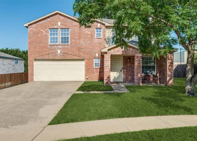 Property at 4067 Gray Oak Pl, Dallas, TX 75212, 3 beds, 2.5 baths