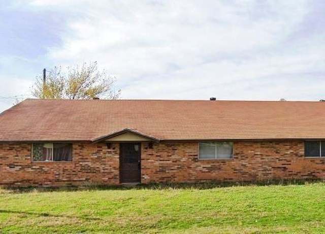 Property at 18297 Gholson Rd, Waco, TX 76705, 4 beds, 2.5 baths