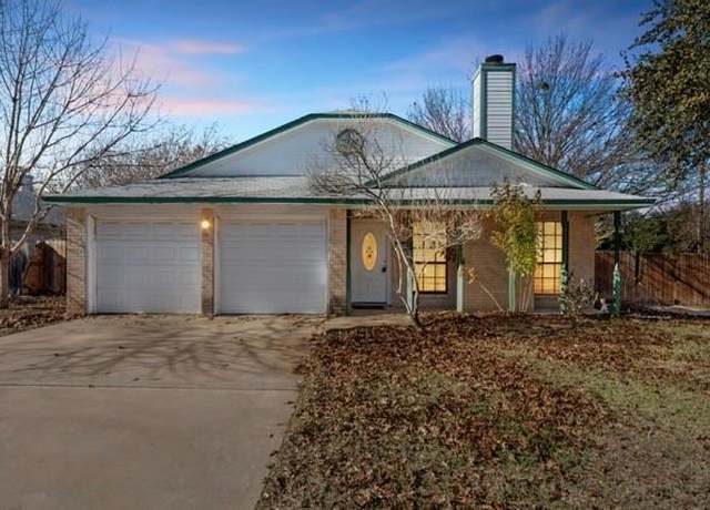 Property at 1901 Ruidoso Dr, Waco, TX 76712, 3 beds, 2 baths