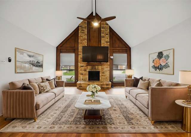 Property at 2778 Harbinger Ln, Dallas, TX 75287, 2 beds, 1.5 baths