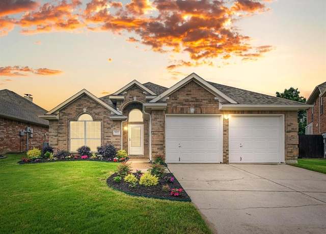 Property at 3512 Kales Ln, Flower Mound, TX 75022, 3 beds, 2 baths