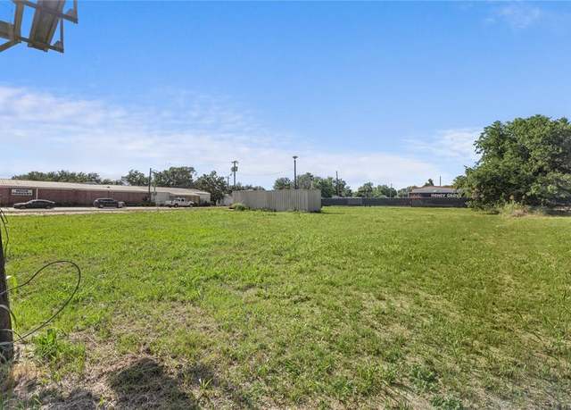 Property at 800 N 14th St, Honey Grove, TX 75446