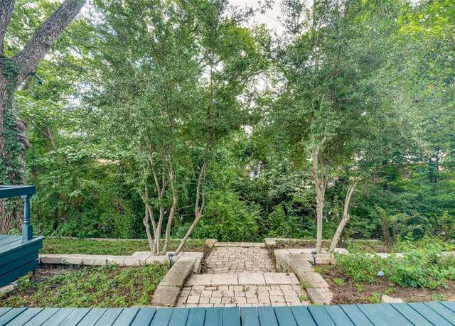 Property at 1710 Woodoak Dr, Richardson, TX 75082, 3 beds, 2 baths
