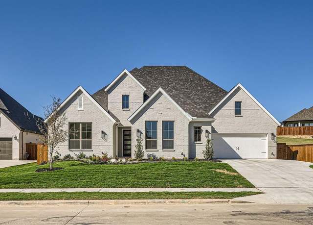 Property at 180 Shoreview Dr, Rhome, TX 76078, 4 beds, 4.5 baths