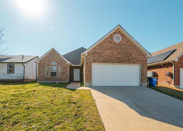 Property at 8425 Whitney Dr, White Settlement, TX 76108, 4 beds, 2 baths