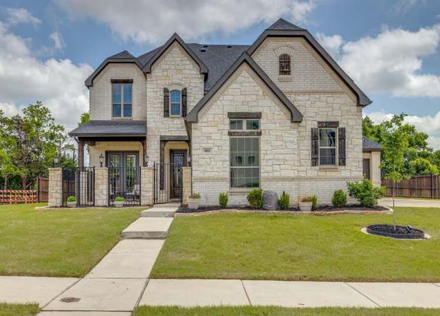 Property at 801 Toby Trl, Mansfield, TX 76063, 4 beds, 3 baths