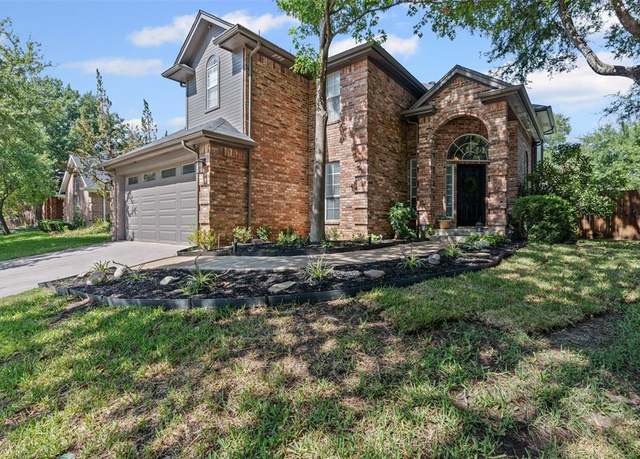 Property at 7309 Hidden Oaks Dr, North Richland Hills, TX 76182, 3 beds, 2.5 baths