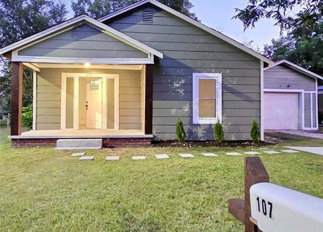 Property at 107 W Redbud St, Gilmer, TX 75644, 2 beds, 1 bath