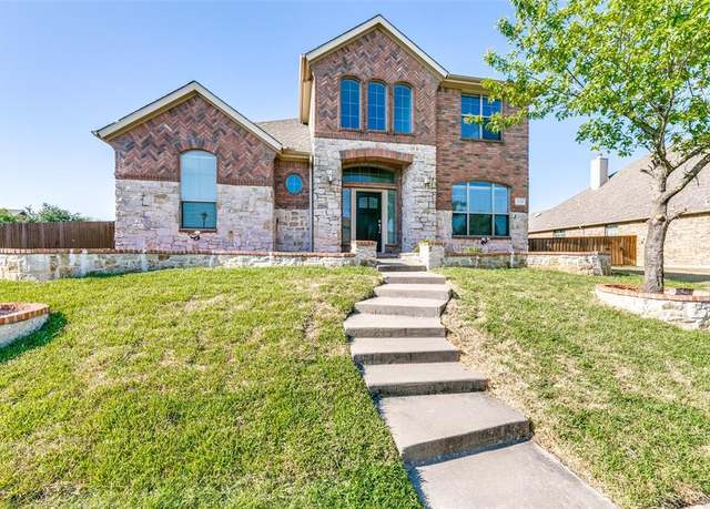 Property at 4328 Oak Bluff Ln, Sachse, TX 75048, 5 beds, 4 baths