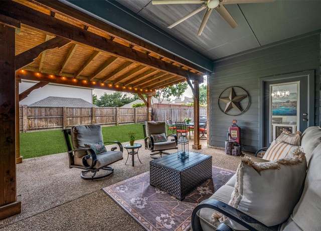 Property at 1310 Millers Creek Dr, Prosper, TX 75078, 4 beds, 4 baths