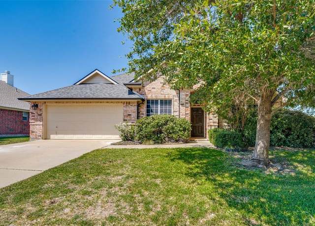 Property at 2100 Rose May Dr, Forney, TX 75126, 3 beds, 2 baths