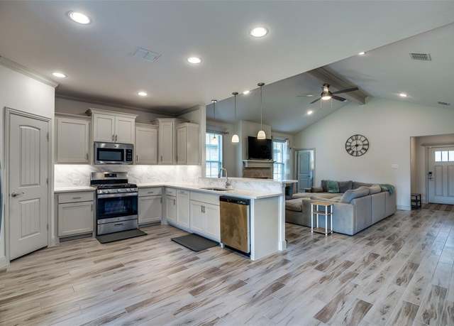 Property at 248 Braves Way, Lavon, TX 75166, 4 beds, 2 baths