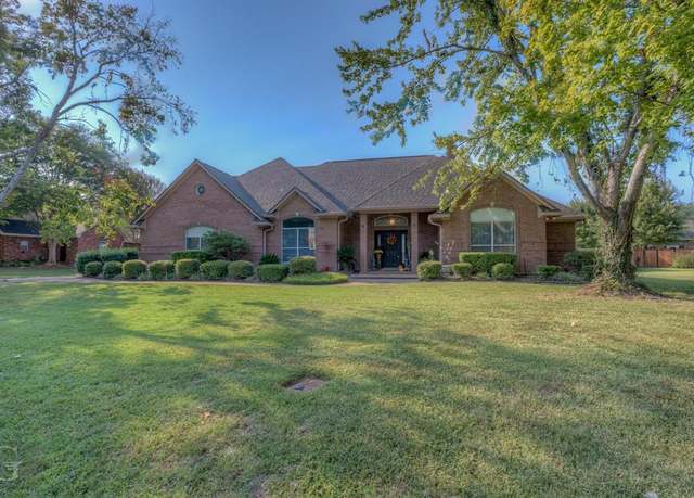 Property at 321 Hunters Holw, Bossier City, LA 71111, 5 beds, 3.5 baths