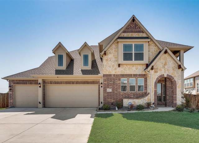 Property at 6517 Harwich Dr, Mesquite, TX 75181, 5 beds, 4 baths
