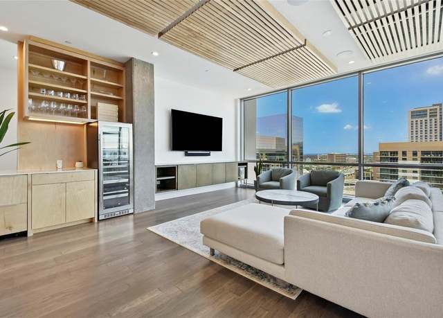 Property at 2200 Victory Ave #2107, Dallas, TX 75219, 3 beds, 3.5 baths
