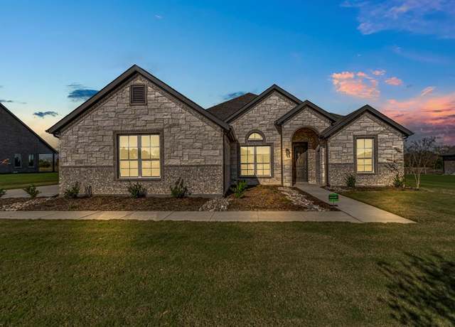 Property at 390 Brown Rd, Leonard, TX 75452, 4 beds, 3 baths