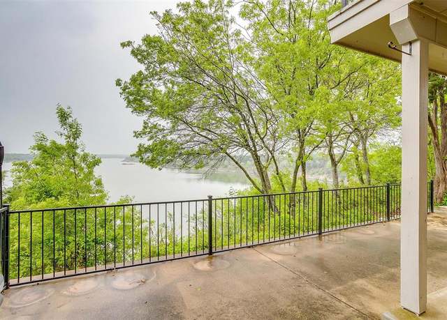Property at 109 Paradise Cv, Whitney, TX 76692, 3 beds, 1.5 baths