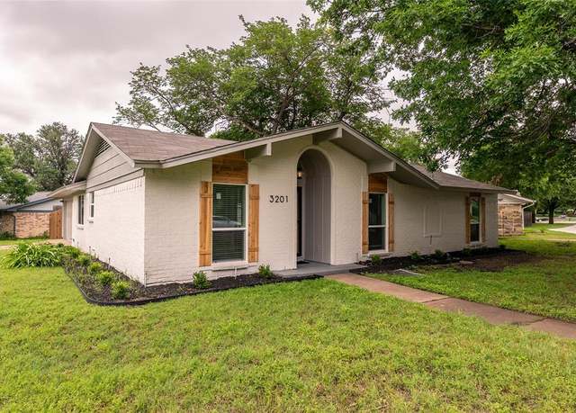 Property at 3201 Cardinal Ln, Irving, TX 75062, 3 beds, 2 baths