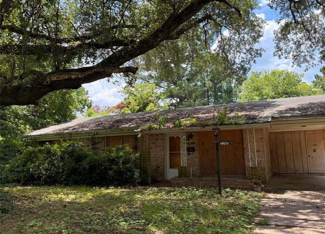 Property at 3205 Lilac Ln, Shreveport, LA 71108, 3 beds, 1.5 baths