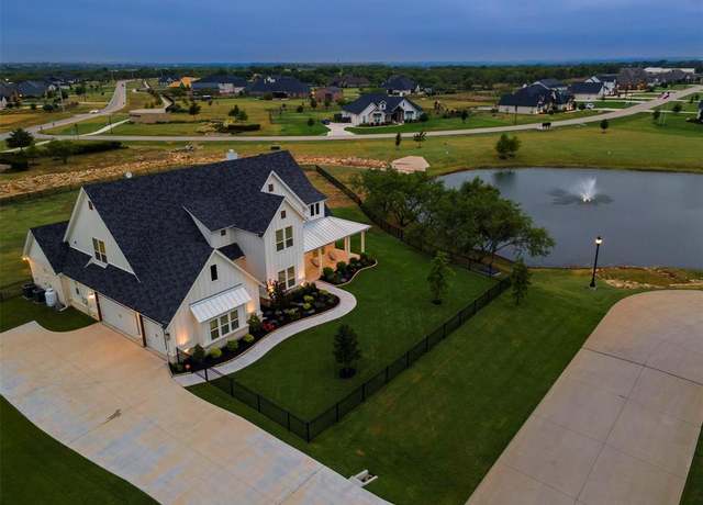 Property at 3205 Windcrest Dr, Northlake, TX 76226, 4 beds, 3.5 baths