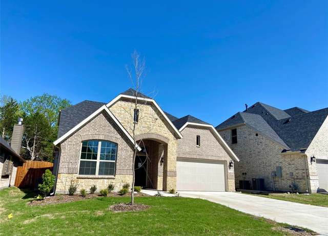 Property at 335 Cherbury Ln, Greenville, TX 75401, 4 beds, 3 baths