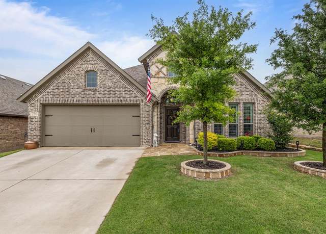 Property at 220 Bayonet Dr, Fort Worth, TX 76108, 4 beds, 2 baths