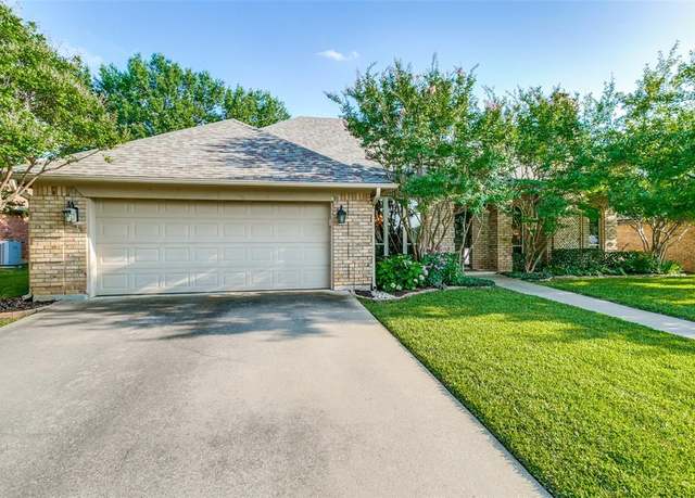 Property at 1204 Brookshire Dr, Bedford, TX 76021, 4 beds, 3 baths