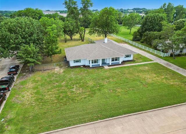 Property at 342 Willow Wood St, Murphy, TX 75094, 3 beds, 2 baths