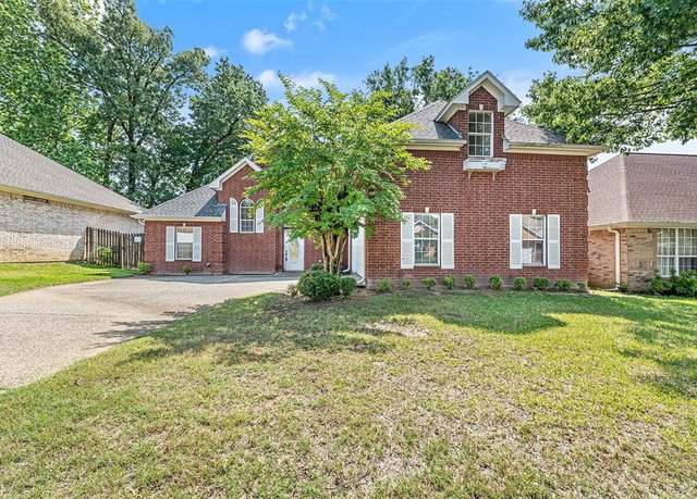 Property at 5720 Thomas Nelson, Tyler, TX 75707, 4 beds, 2.5 baths