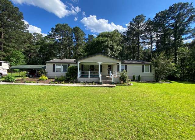 Property at 8307 Godfrey Rd, Shreveport, LA 71129, 4 beds, 2 baths