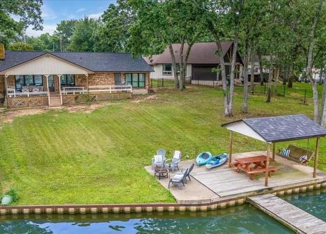Property at 2012 Island Cir, Tool, TX 75143, 4 beds, 2 baths