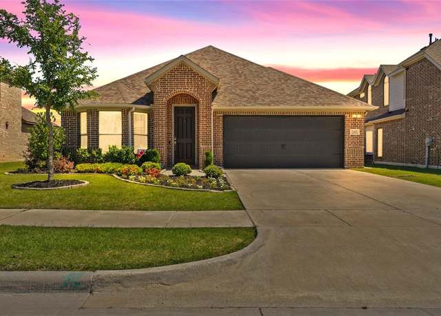 Property at 3409 Melrose Ct, Wylie, TX 75098, 4 beds, 2 baths