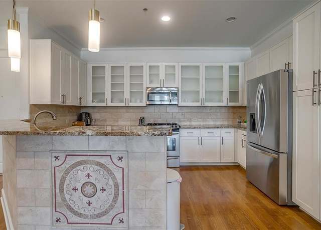 Property at 2800 Sandage Ave #302, Fort Worth, TX 76109, 3 beds, 3 baths