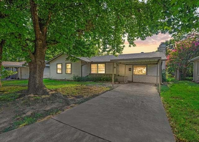 Property at 1414 N Binkley St, Sherman, TX 75092, 3 beds, 2 baths