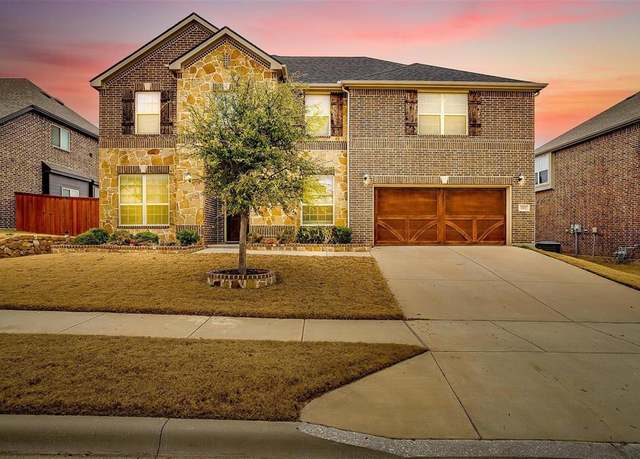 Property at 15032 Belclaire Ave, Aledo, TX 76008, 5 beds, 3.5 baths