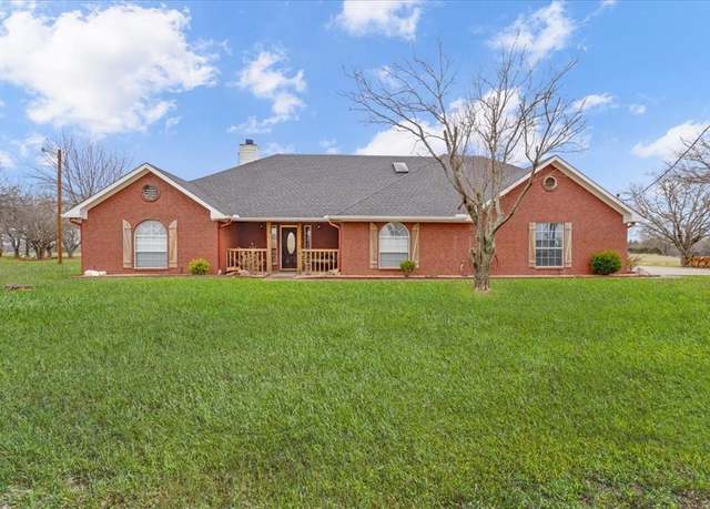 Property at 588 County Road 1545, Bonham, TX 75418, 5 beds, 2.5 baths