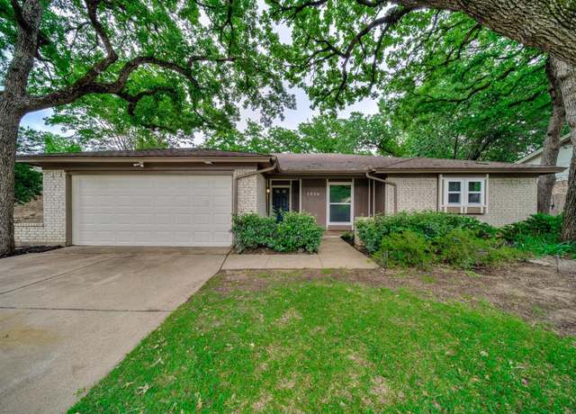 Property at 3906 Firethorn Dr, Arlington, TX 76017, 3 beds, 2 baths