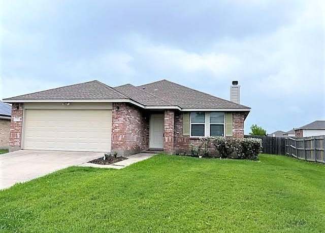 Property at 714 Kinston Ct, Wylie, TX 75098, 3 beds, 2 baths