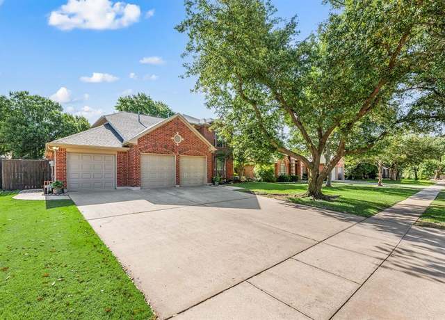 Property at 2112 Columbia Dr, Flower Mound, TX 75022, 4 beds, 2.5 baths