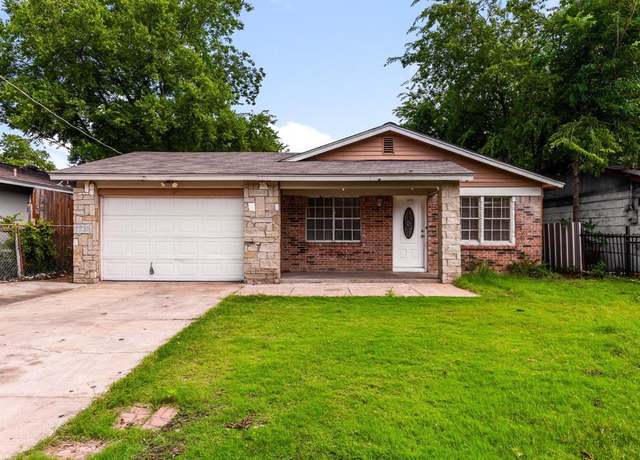 Property at 1175 Debbie St, Fort Worth, TX 76115, 3 beds, 2 baths