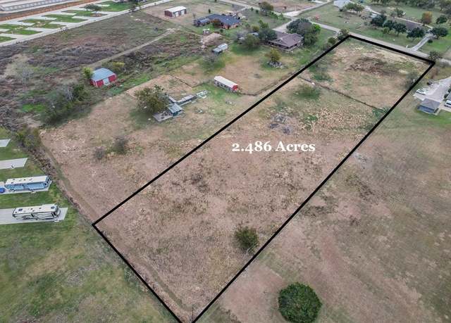 Property at 1014 Highland Rd, Cleburne, TX 76033