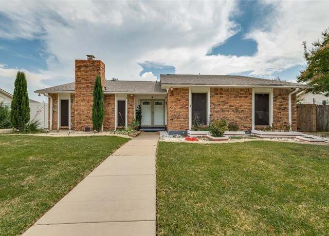 Property at 2109 Lewis Trl, Grand Prairie, TX 75052, 3 beds, 2 baths