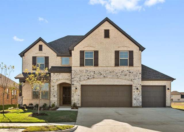 Property at 106 Veteran Dr, Forney, TX 75126, 4 beds, 2.5 baths