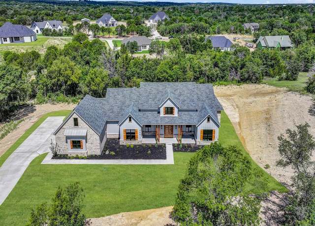 Property at 544 Aermotor Loop, Weatherford, TX 76085, 4 beds, 3.5 baths