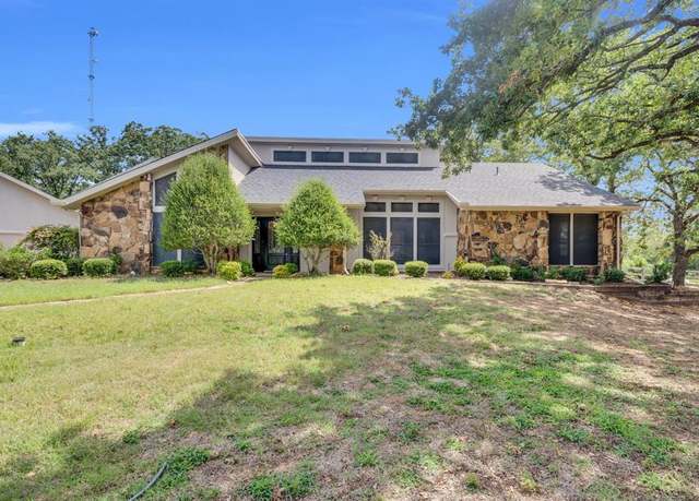 Property at 7260 Hudson Cemetery Rd, Mansfield, TX 76063, 3 beds, 2.5 baths
